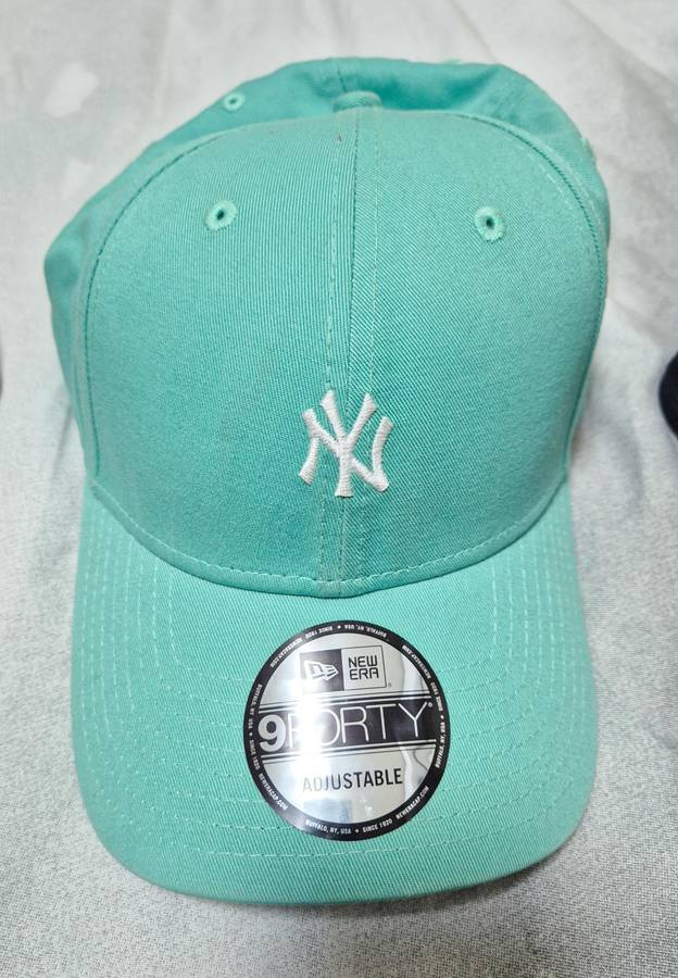 NY Baseball Caps (x4)