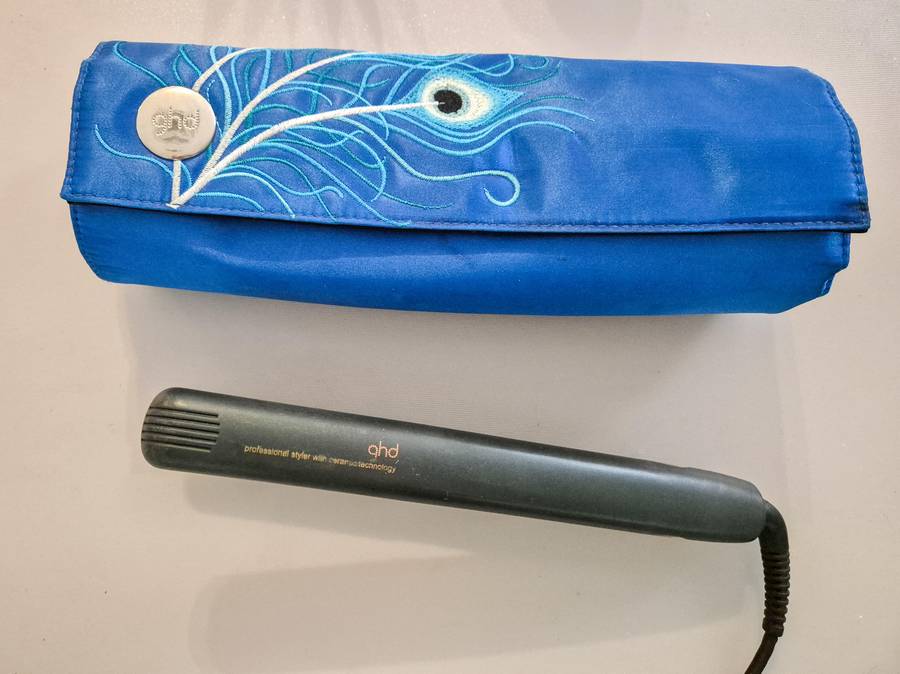 GHD HAIR IRON