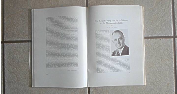 Book - Harscover - Die Suid Afrikaanse Akademie Vir Wetenskap en Kuns - Feesalbum - 1909-1959