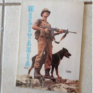 Book - Soft Cover - Militaria - 1986 - 54 Pages