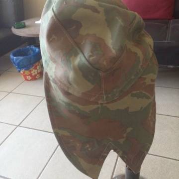 Old SADF Camo Swallow Tail Cap - See Photo's