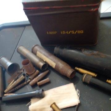 Deactivated Border War Period Rounds Pin Ammo Box And Cleaning Tools - Selling For Desplay Perposes