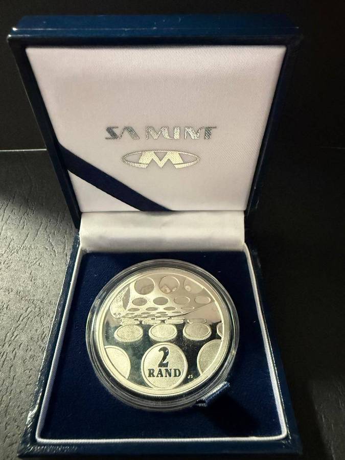 SILVER 1 OUNCE - Silver Proof R2 Coin Technology - Mintage 6688
