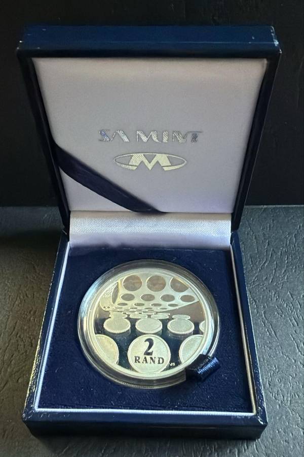 SILVER 1 OUNCE - Silver Proof R2 Coin Technology - Mintage 6688