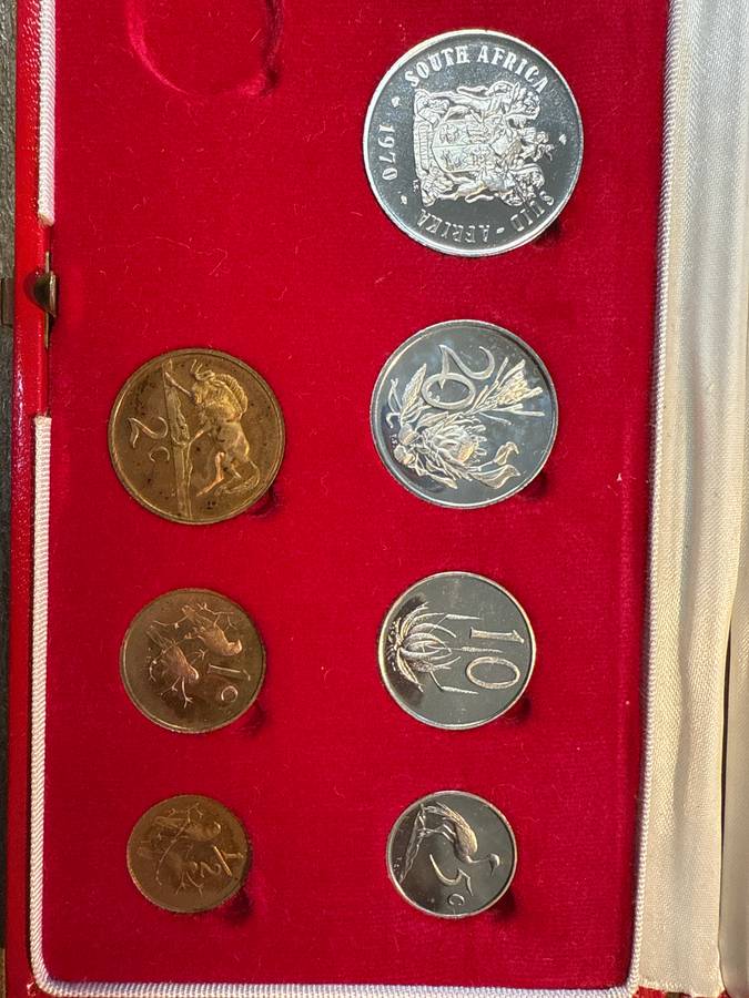 1970 Long proof set - no gold or silver R1 - as per pictures