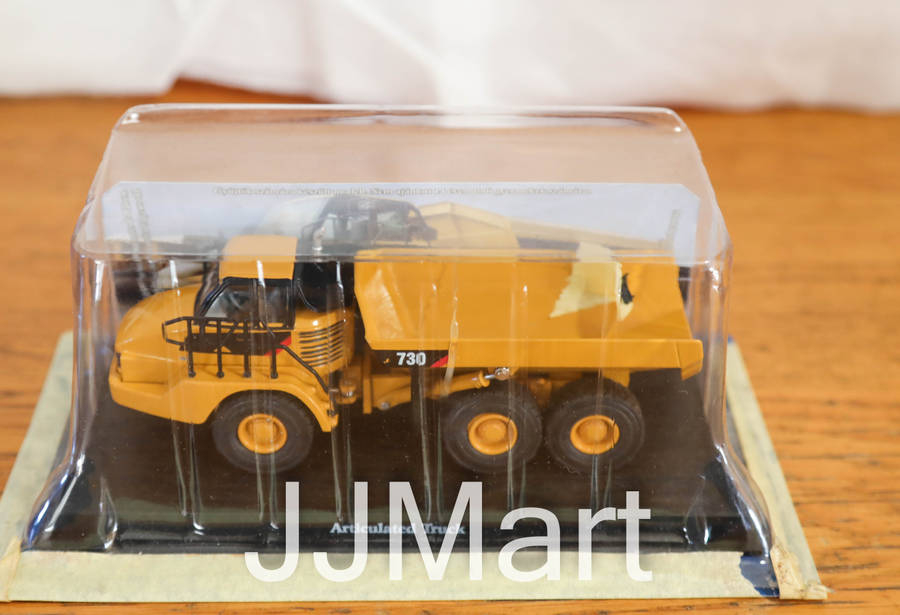 Amercom Articulated Truck - 1:64 Construction Machine Model (Amercom MB-6)
