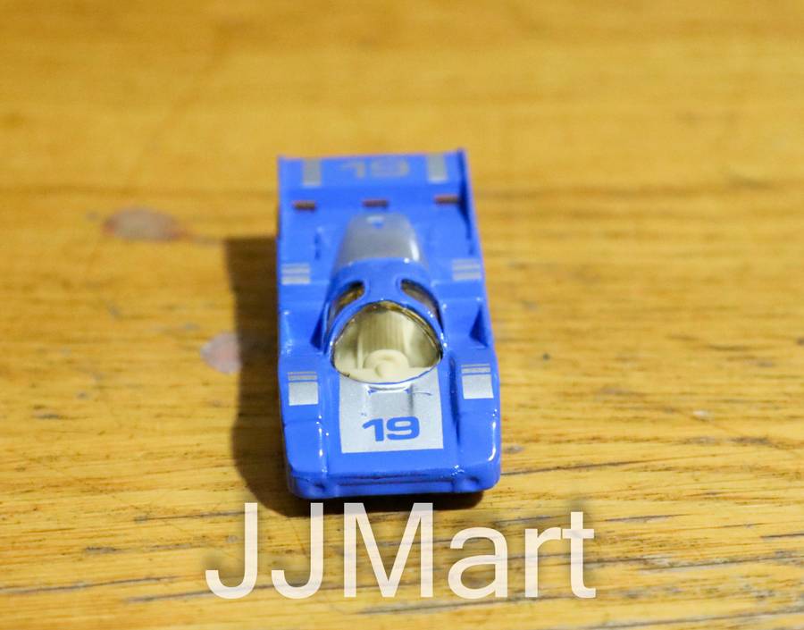 MAISTO PORSCHE '82 956 BLUE / SILVER