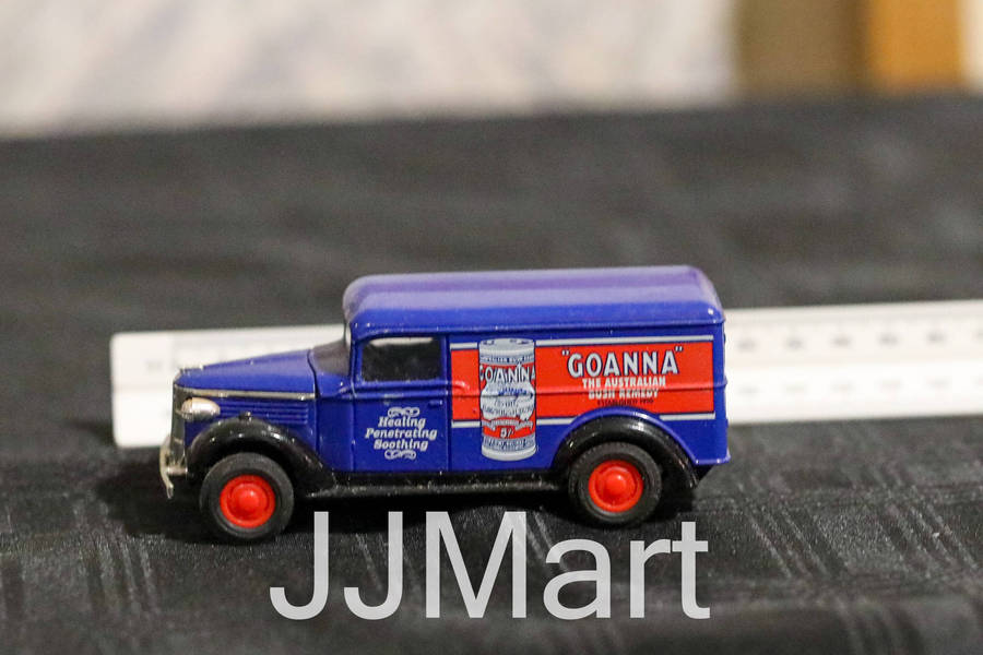 Matchbox Yesteryear 1:45 1937 GMC Van: Goanna