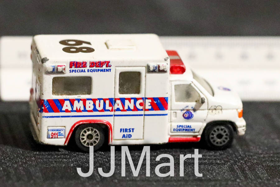 Realtoy Ford F Ambulance Model Car