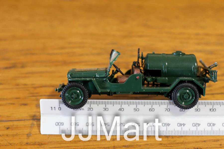 UNIVERSAL HOBBIES - 1:43 - Diecast 1962 Jeep Agricole Model
