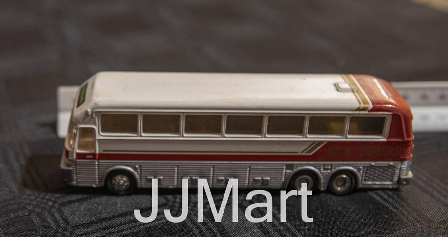 1994 Road Champs Tour Buses Eagle Coach Bus Sun Tours Canyonlands White and Red Die Cast