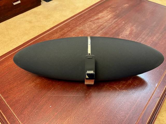 Bowers and Wilkins Zeppelin Air Audiophile Speaker System