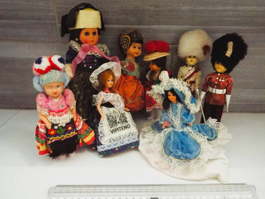 Antique Vintage Collectors' Collection  dolls as 1 lot