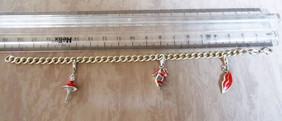 VERY NICE 925 SILVER ARM CHAIN