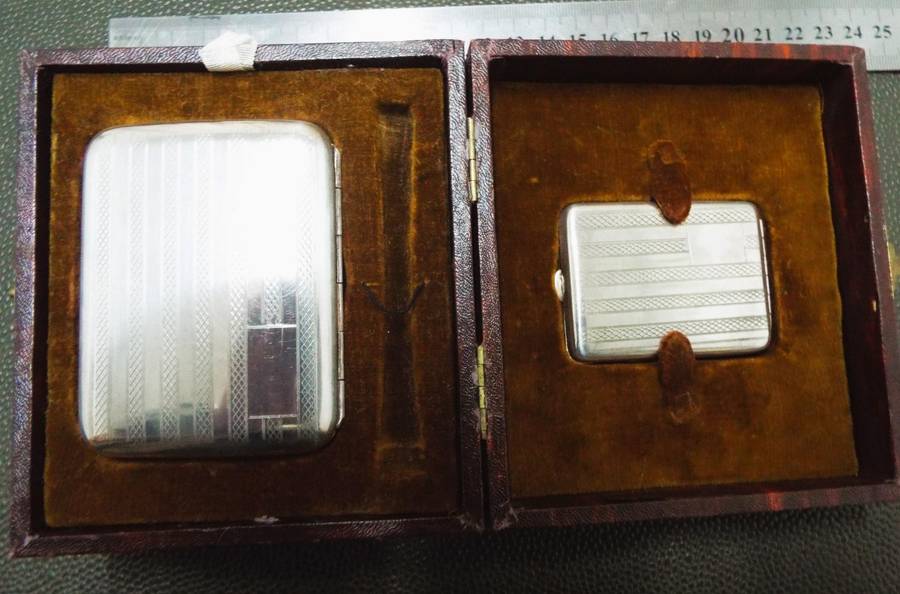 NICE Vintage / antique cigarette case and match vesta cigarette box