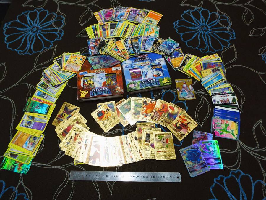 Pokemon Collectable Cards Lot - 300+ Cards