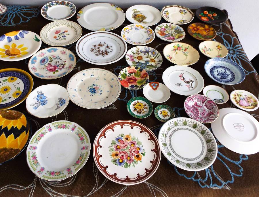 vintage Plate  Lot (porcelain mostly )over 30 items as 1 big lot