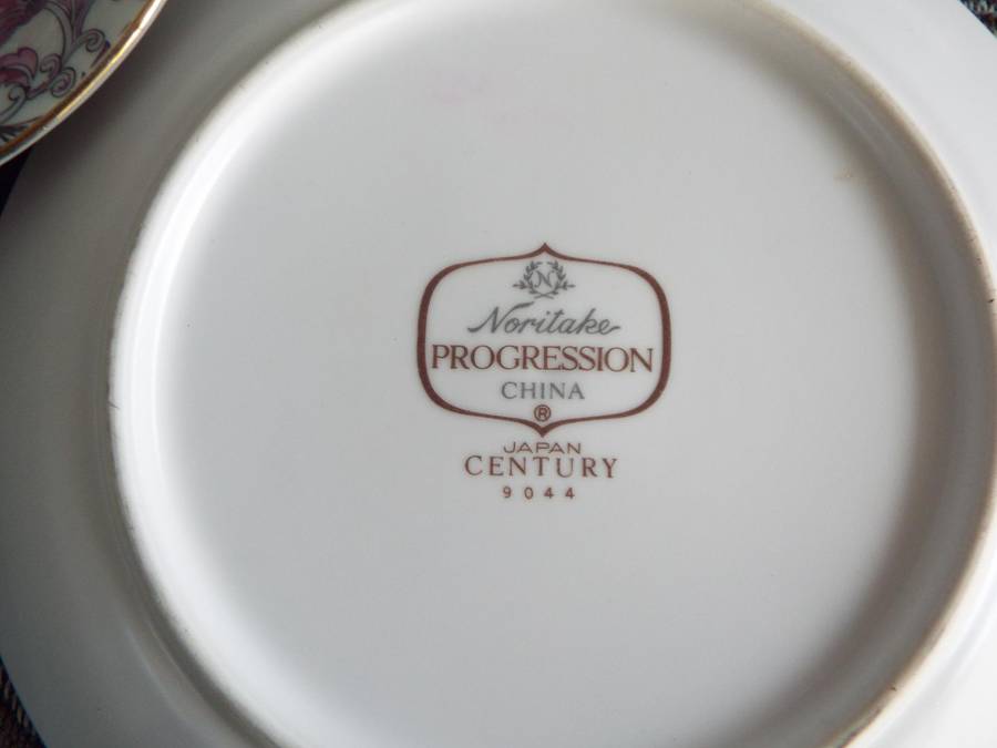 vintage Plate  Lot (porcelain mostly )over 30 items as 1 big lot