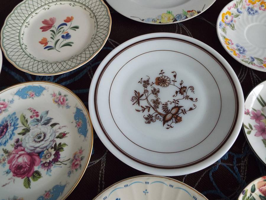 vintage Plate  Lot (porcelain mostly )over 30 items as 1 big lot