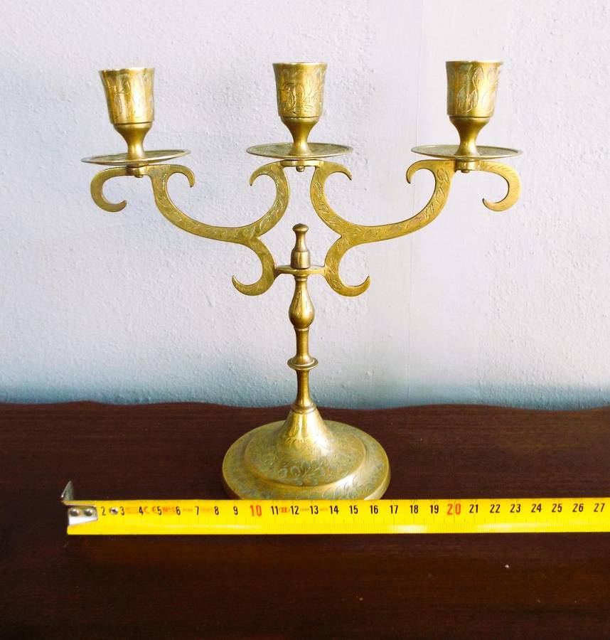 VINTAGE  COPPER CANDLE HOLDER