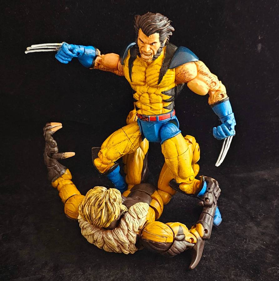 ToyBiz Marvel Legends Wolverine