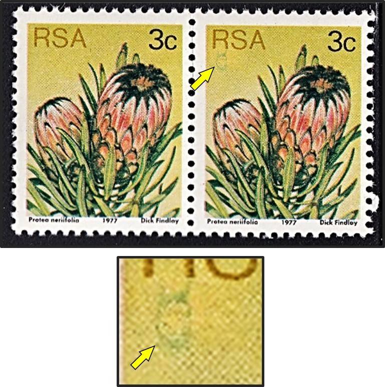 1977 RSA 3c Protea UMM(**) Pair with Variety - Inverted Green "Q"