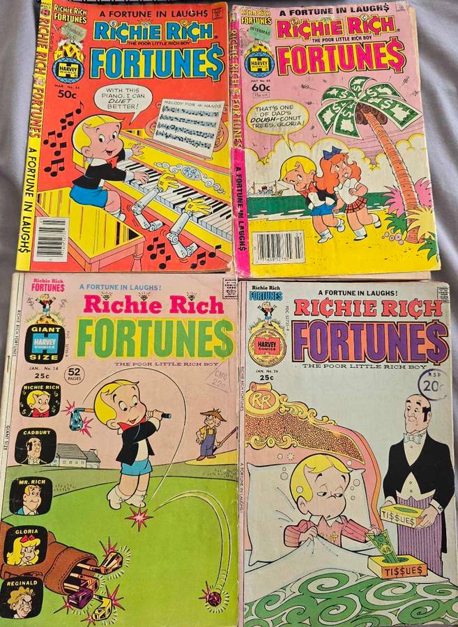 Collectors' comic combo