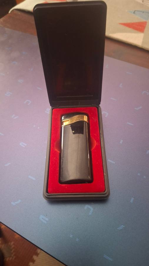 Vintage lighter
