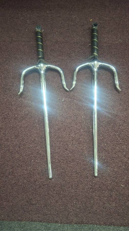 New M size Ryukyu Black ancient style Sai Karate goods ninja From Japan