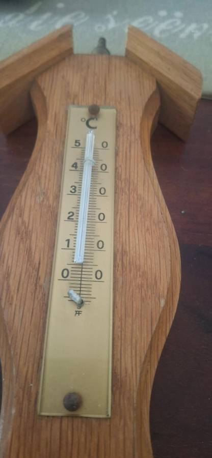 Barigo Stormy Rain Change Fair Very Dry Meter with Thermo and Hydrometer