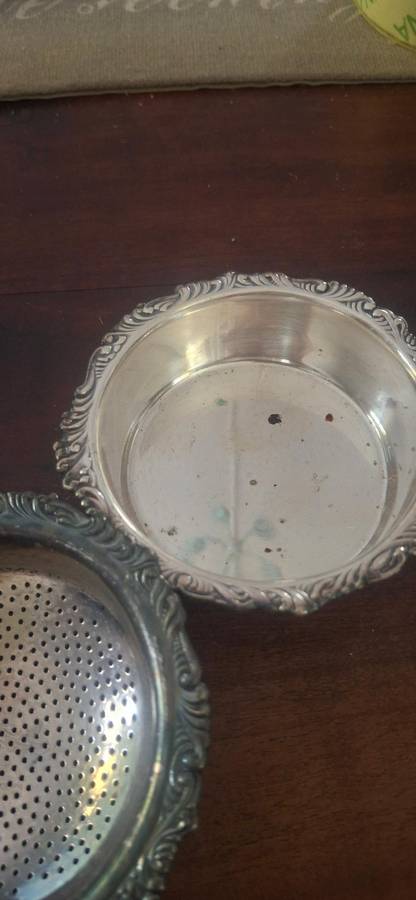 Vintage Silver Plated Primax Pleet Loose Leaf Tea Strainer and Rest Dish Ornate