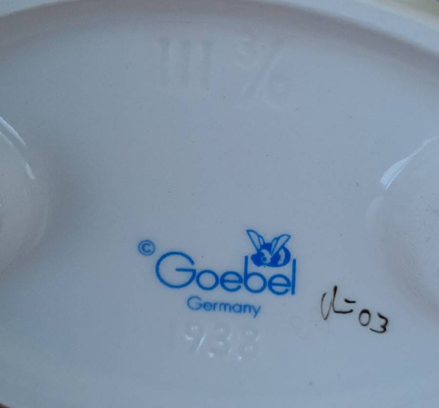 Hummel Figurine - Wayside Harmony