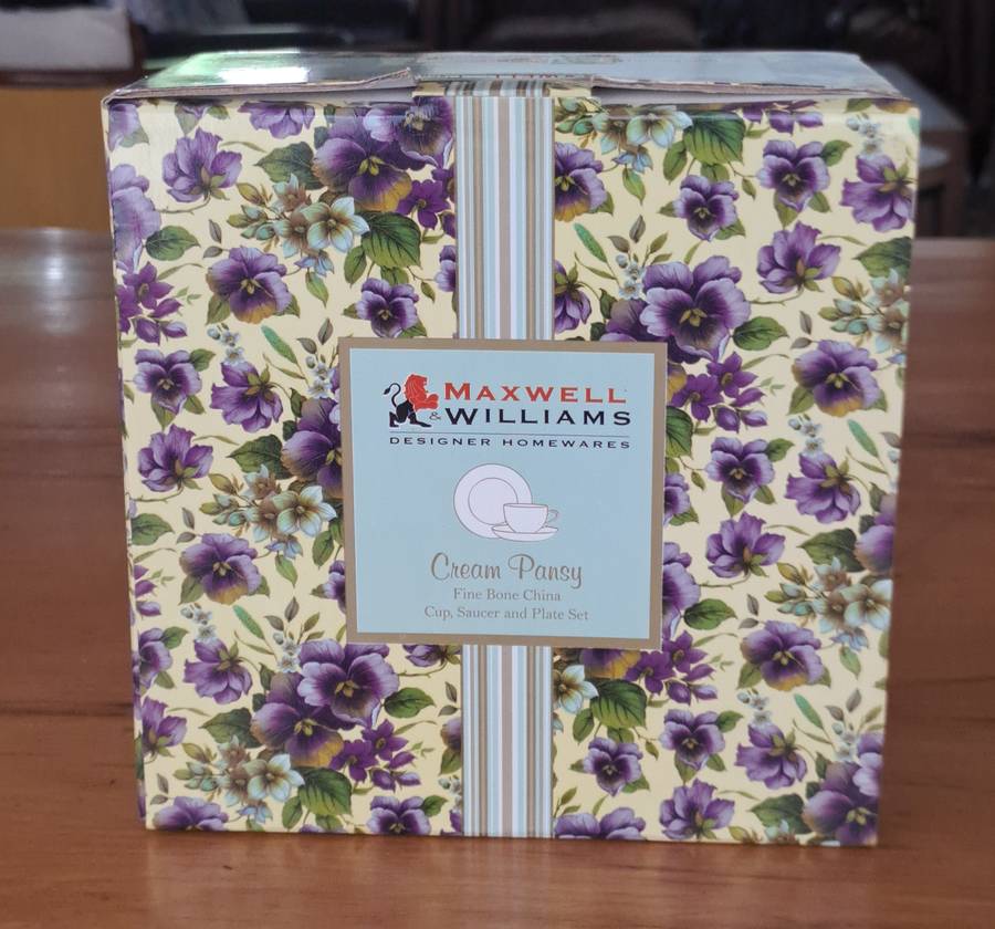 Maxwell Williams Trio 'Cream Pansy'