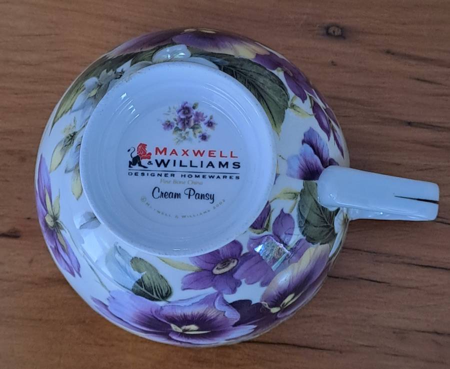 Maxwell Williams Trio 'Cream Pansy'