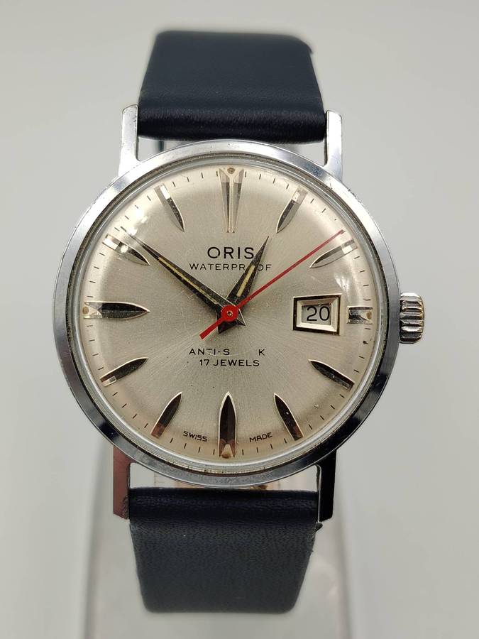 Oris manual wind 33mm ex crown