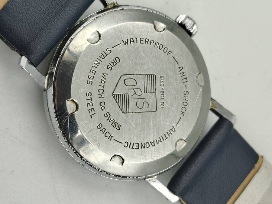 Oris manual wind 33mm ex crown