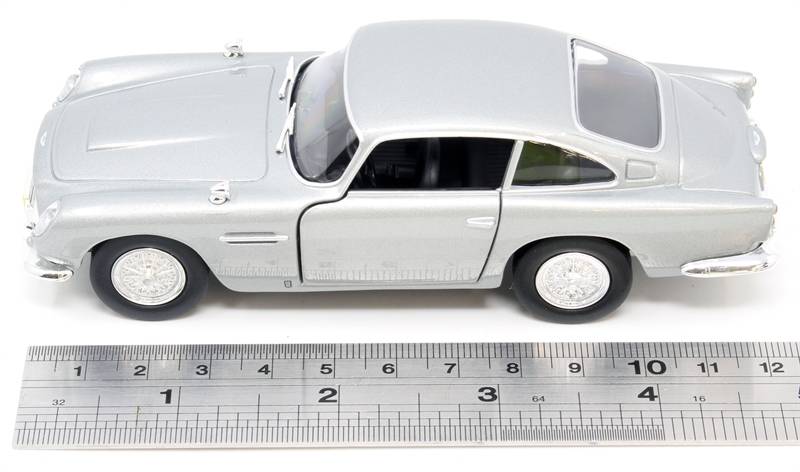 James Bond - Aston Martin DB5 - 'Casino Royale'