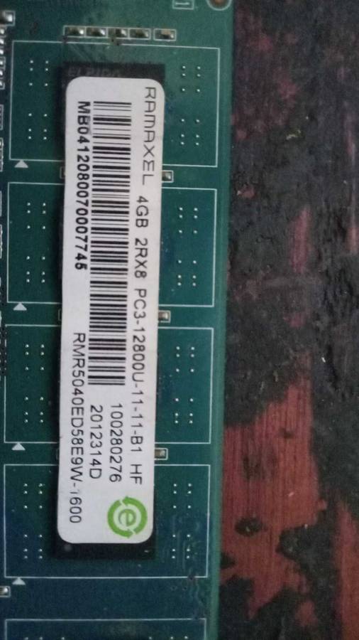 Assorted computer RAM modules