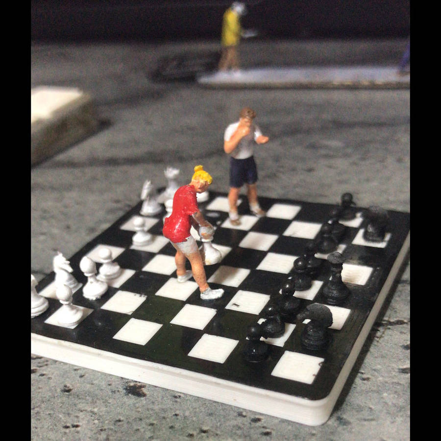 HO Scale Figure Scene - Giant Chess