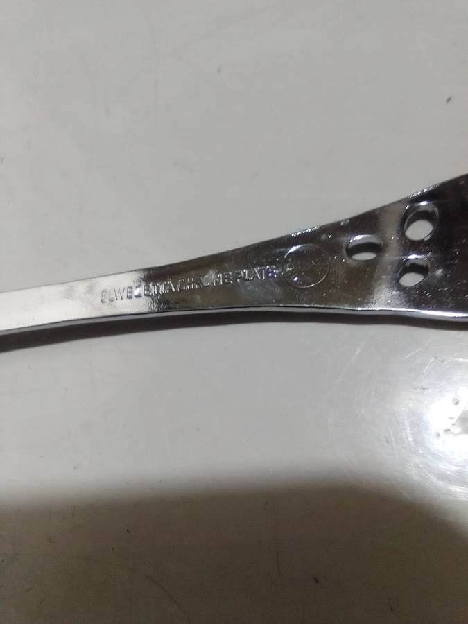 A unused Wedding present. Elwezetta Dutch Silver Cake lifter and 6 Forks boxed.