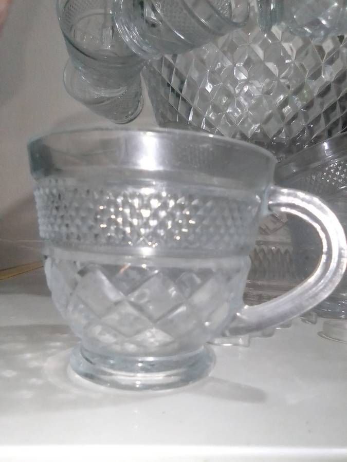 Wow a KIG Indonesia year 1970 Punch set 18 cups and hook's, 2 Ladles, 2 bowls. One doubles as a Bowl