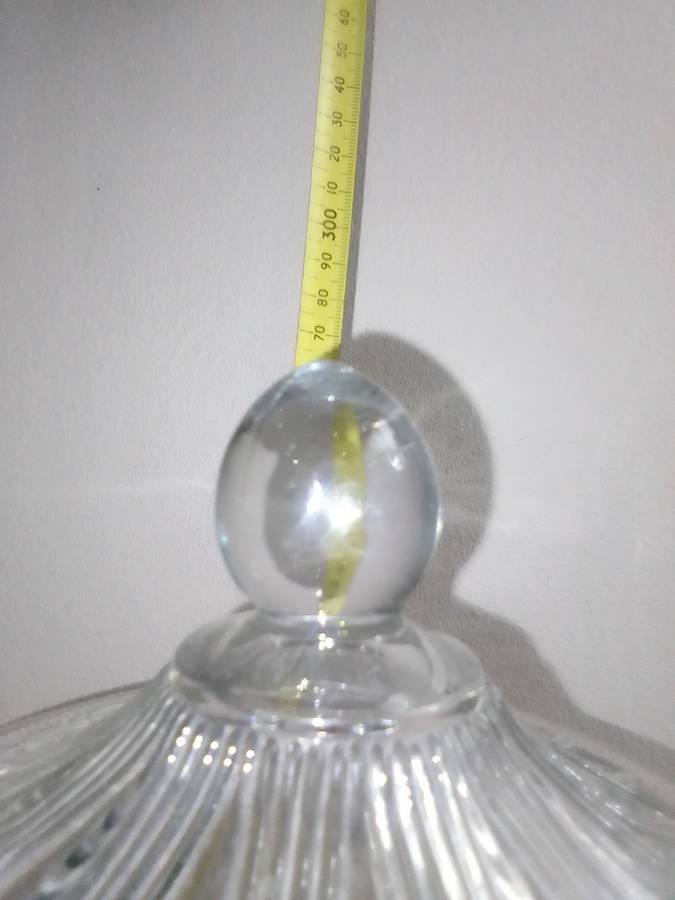Vintage Large glass Cookie Jar lidded.