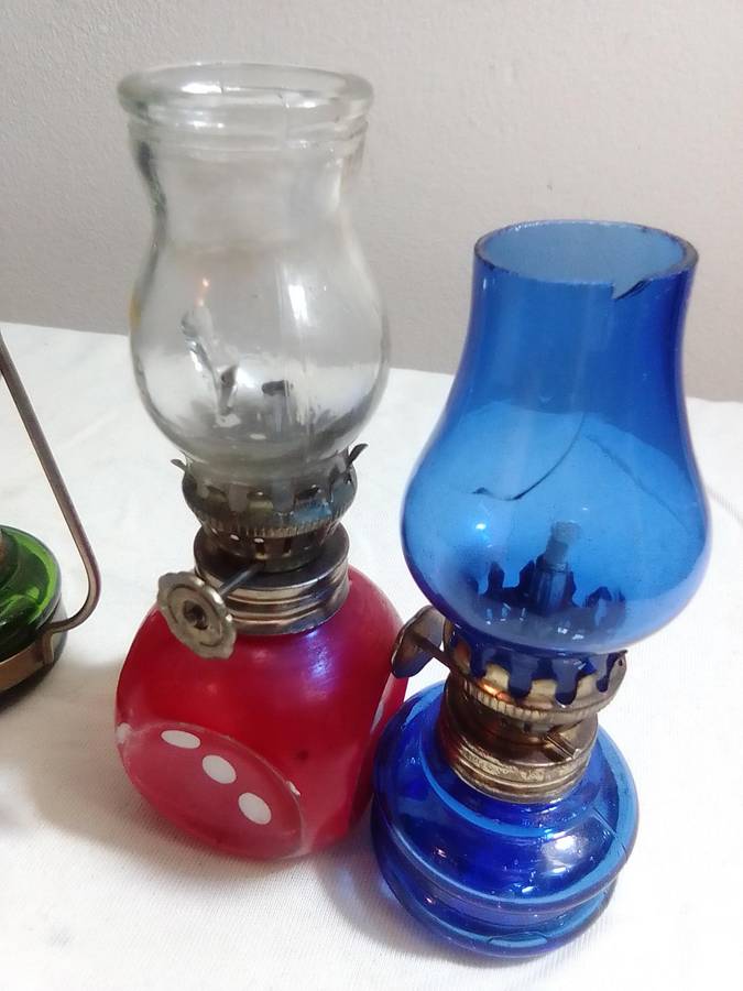 These are gorgeous miniature kerosene lamps! 6 mini paraffin lamps. 100mm up to 200mm Tall