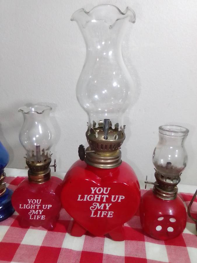 These are gorgeous miniature kerosene lamps! 6 mini paraffin lamps. 100mm up to 200mm Tall
