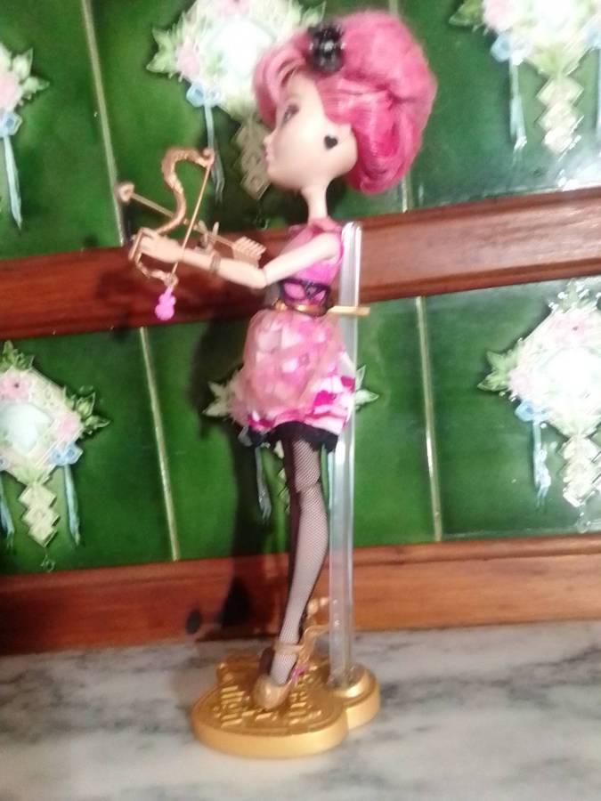 Monster High Rebels Wave 1 First Chapter C.A. Cupid doll Mattel 2012. Cupid is the daughter of Eros