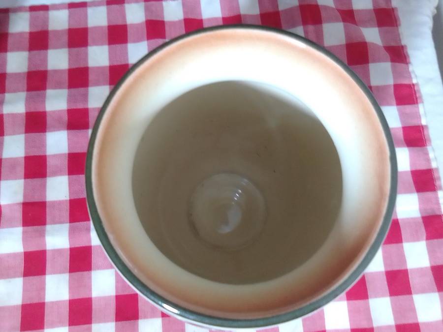 1915/48. A Rare Hard to find. No 7995 shape A RARE ROYAL DOULTON SERIESWARE VASE - COUNTRYSIDE