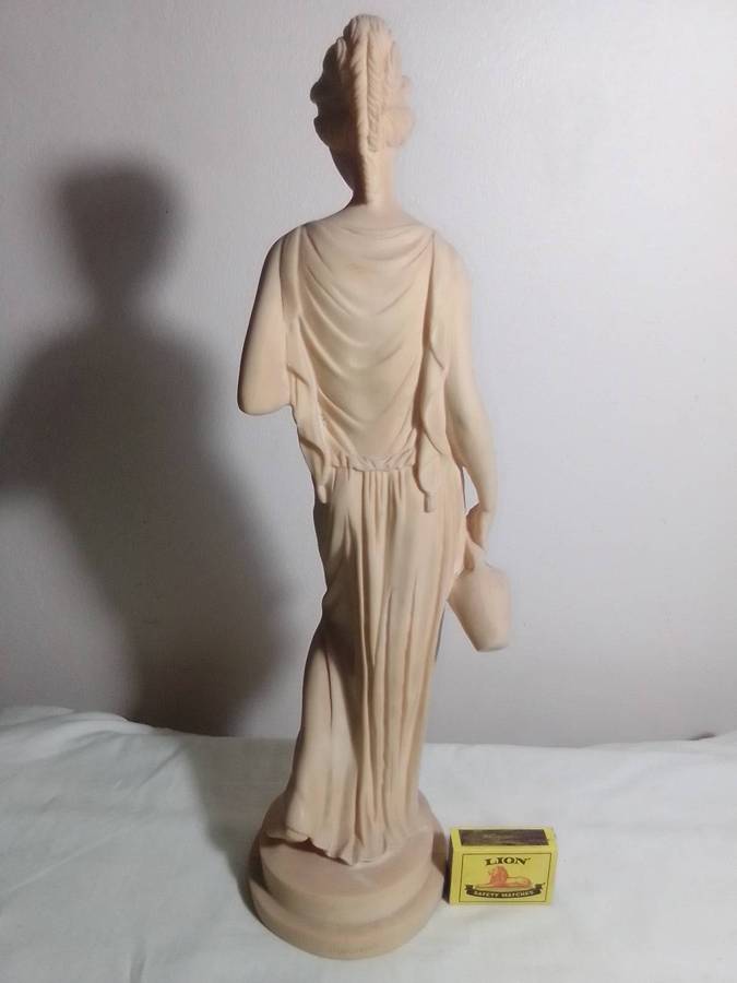 Vintage ARTA FINA 1960s. Hera rules over Mount Olympus Greek Roman Goddess of Marriage & Family