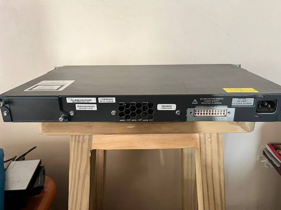 Cisco 2960s 24port Managed Switch