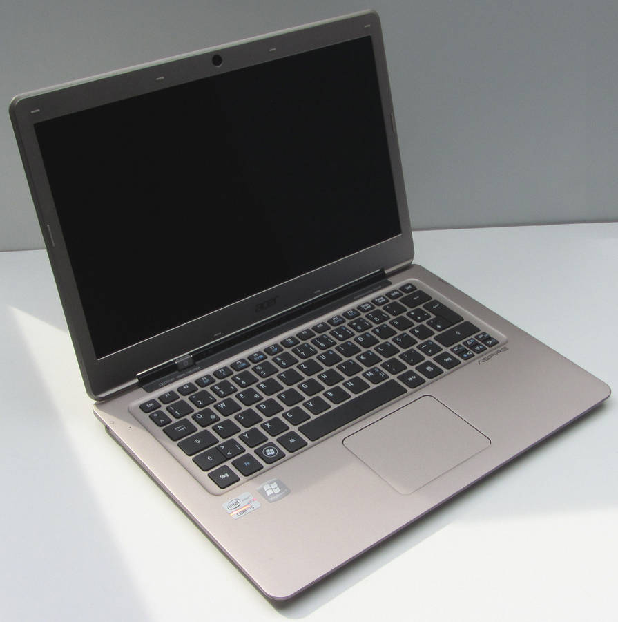 Acer Aspire S3 i5 ultra thin laptop