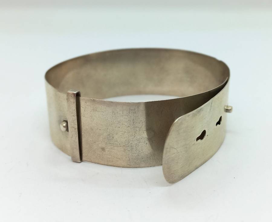 Wide Vintage Silver Cuff Bangle - 14.5g